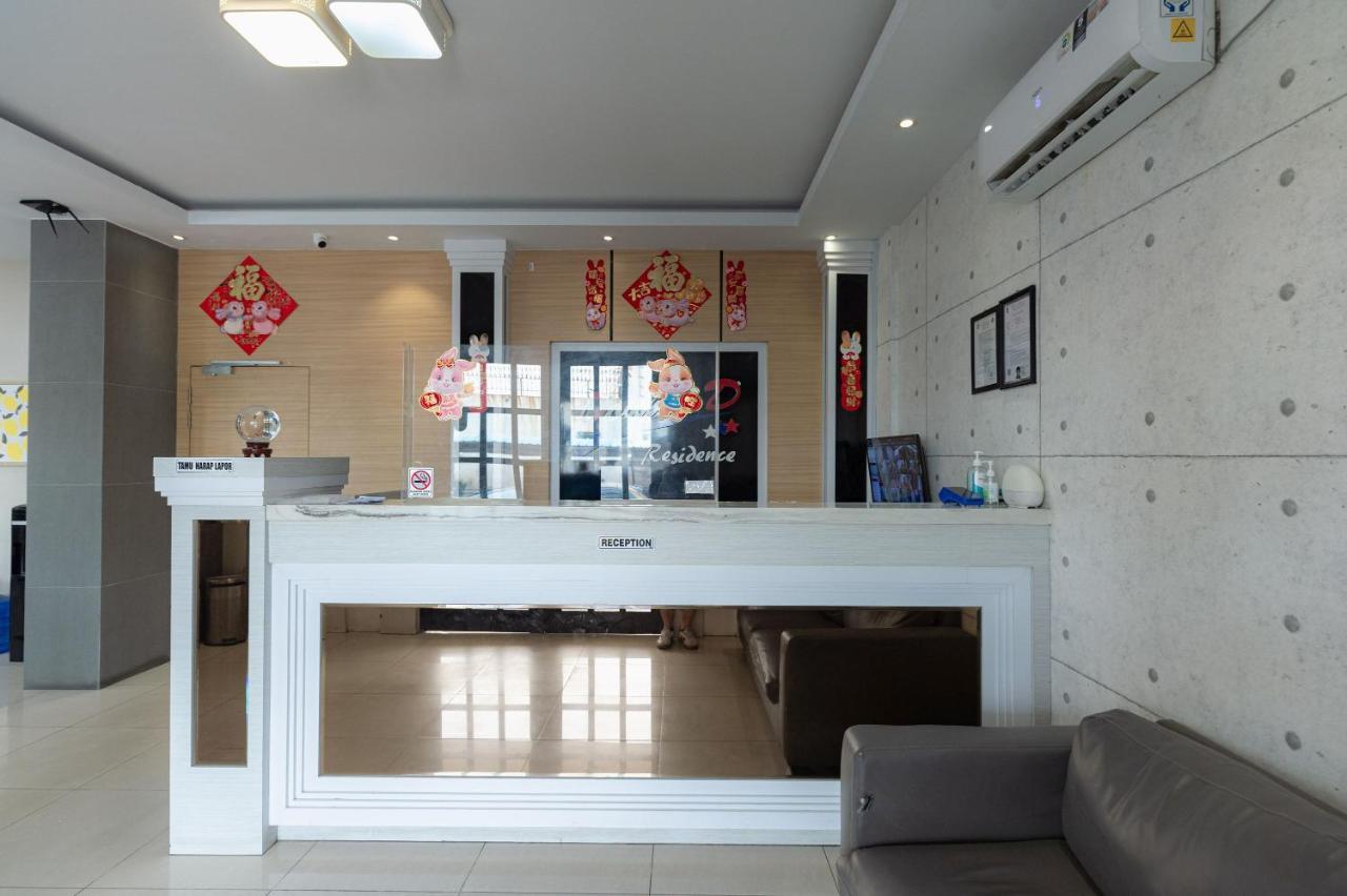 Hotel Reddoorz At Nagoya Indah Batam Exterior foto