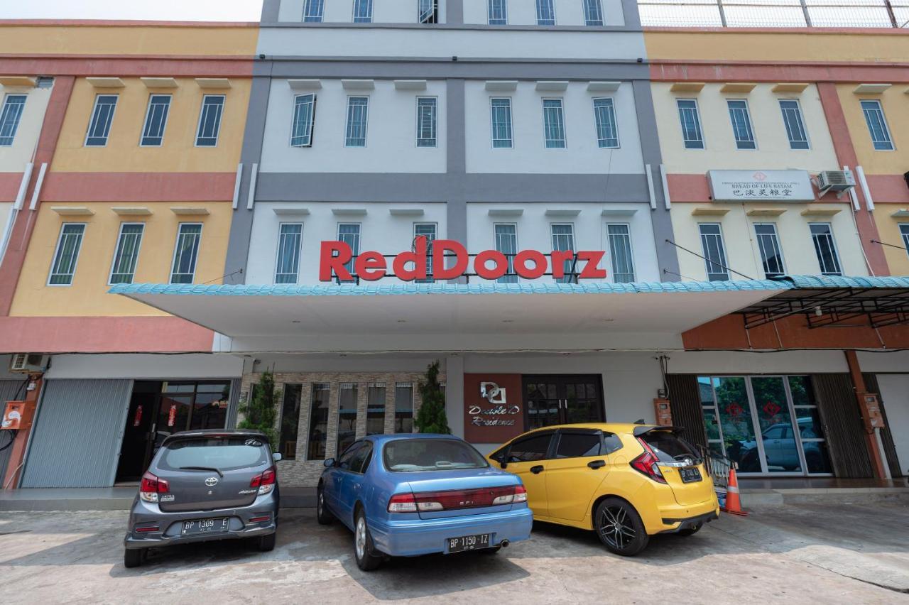 Hotel Reddoorz At Nagoya Indah Batam Exterior foto