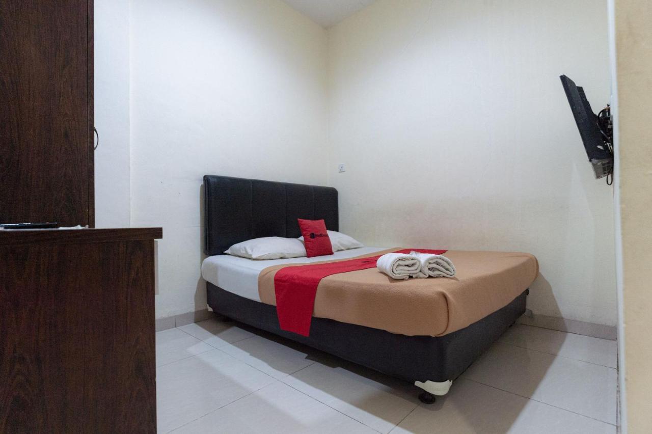 Hotel Reddoorz At Nagoya Indah Batam Exterior foto