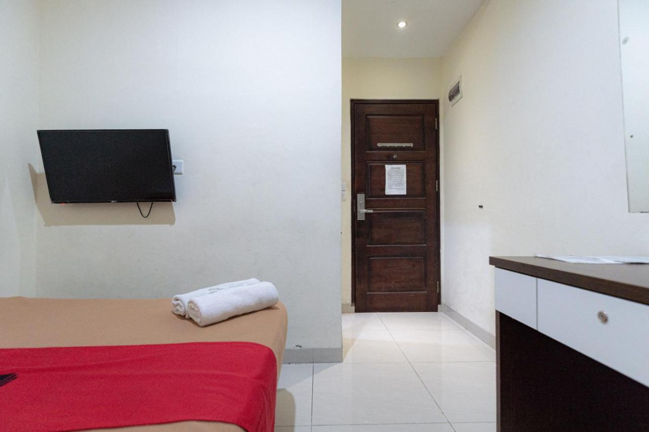 Hotel Reddoorz At Nagoya Indah Batam Exterior foto