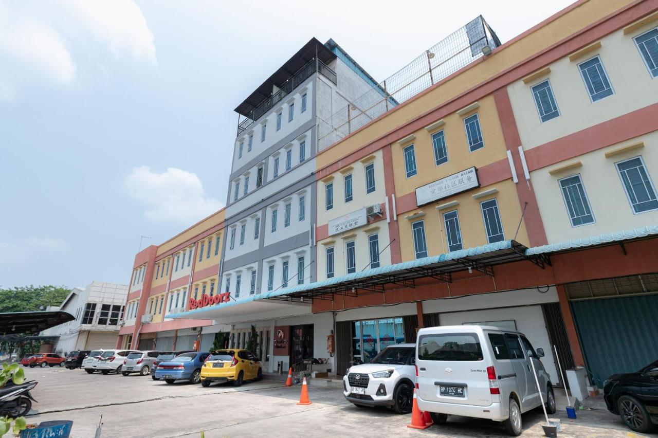 Hotel Reddoorz At Nagoya Indah Batam Exterior foto